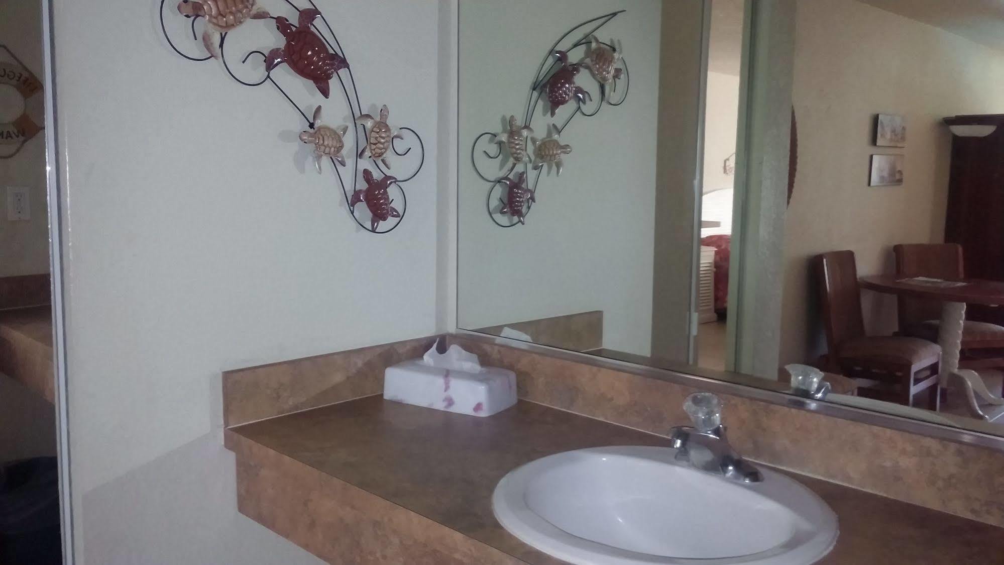 Anna Maria Island Dream Inn ホームズビーチ エクステリア 写真